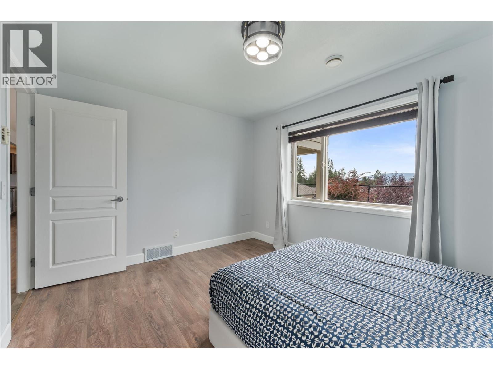 3516 Camelback Drive, Kelowna, British Columbia  V1X 8A7 - Photo 38 - 10402559
