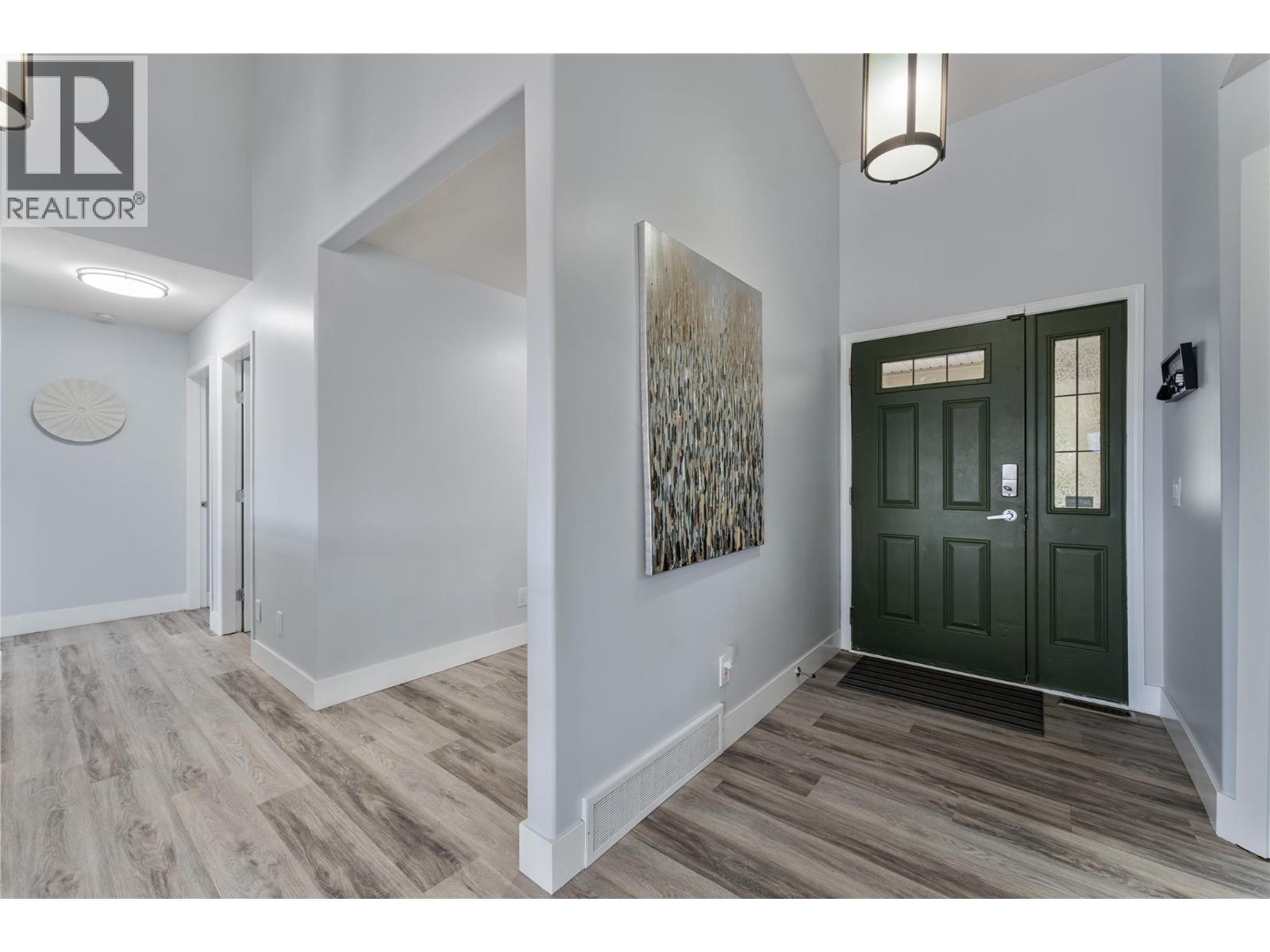 3516 Camelback Drive, Kelowna, British Columbia  V1X 8A7 - Photo 4 - 10402559
