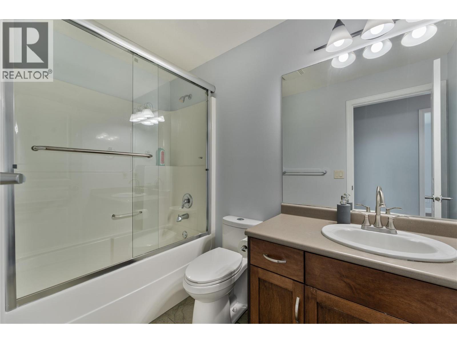3516 Camelback Drive, Kelowna, British Columbia  V1X 8A7 - Photo 47 - 10402559