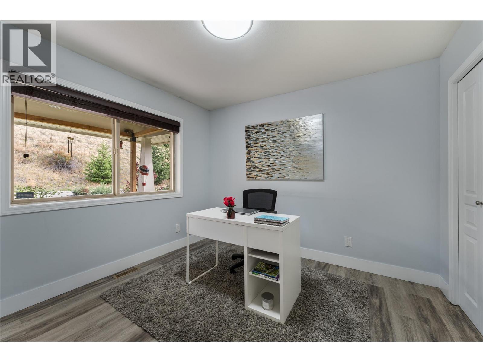 3516 Camelback Drive, Kelowna, British Columbia  V1X 8A7 - Photo 5 - 10402559