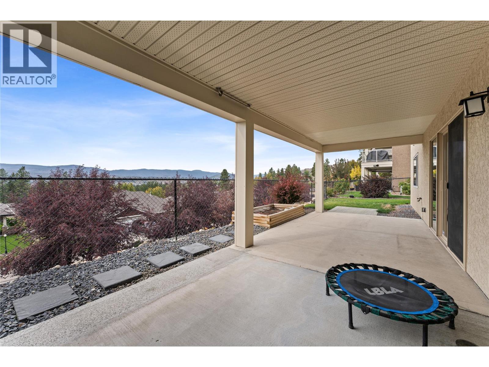 3516 Camelback Drive, Kelowna, British Columbia  V1X 8A7 - Photo 53 - 10402559