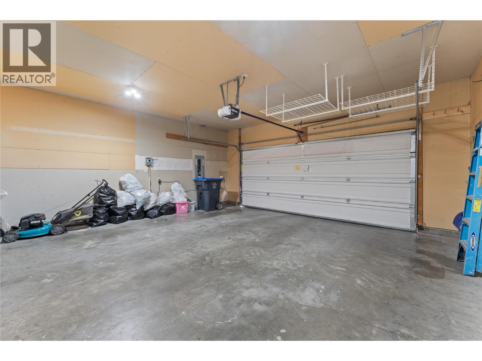 3516 Camelback Drive, Kelowna, British Columbia  V1X 8A7 - Photo 72 - 10402559