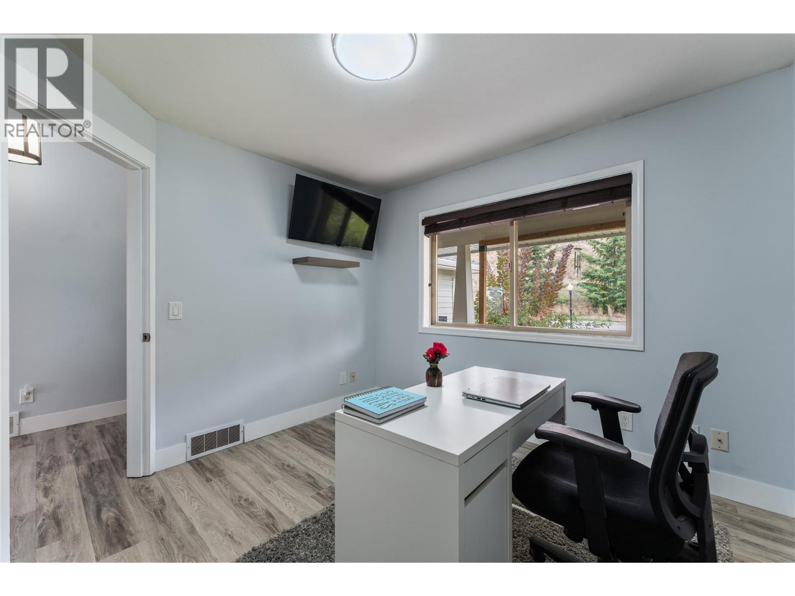 3516 Camelback Drive, Kelowna, British Columbia  V1X 8A7 - Photo 8 - 10402559