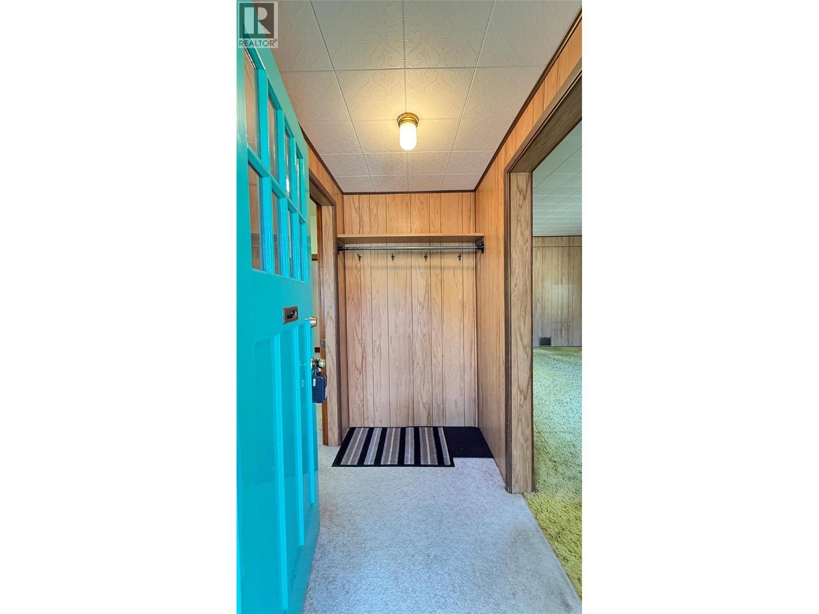 1002 Kootenay Street, Nelson, British Columbia  V1L 1L4 - Photo 18 - 10402521