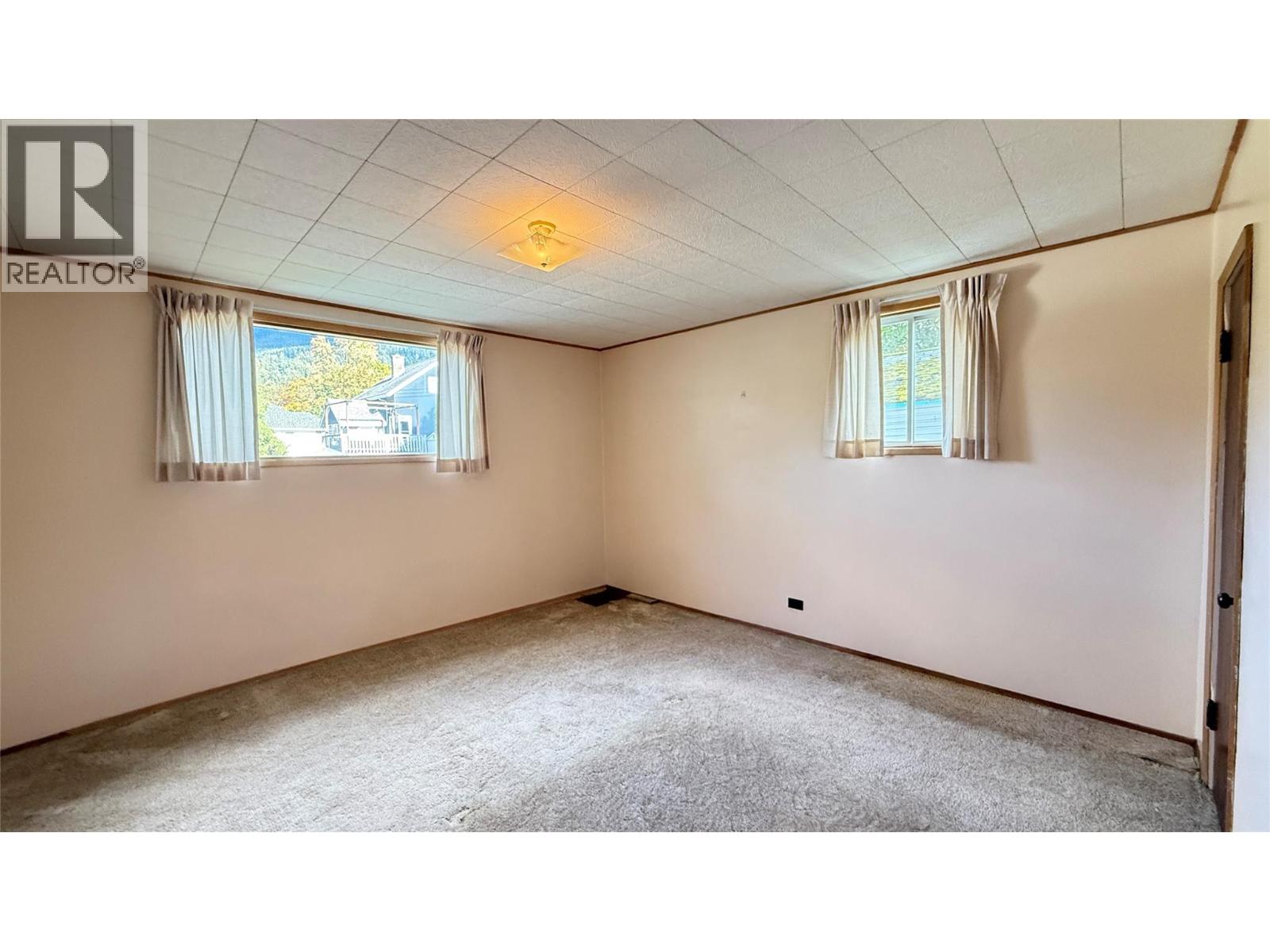 1002 Kootenay Street, Nelson, British Columbia  V1L 1L4 - Photo 29 - 10402521