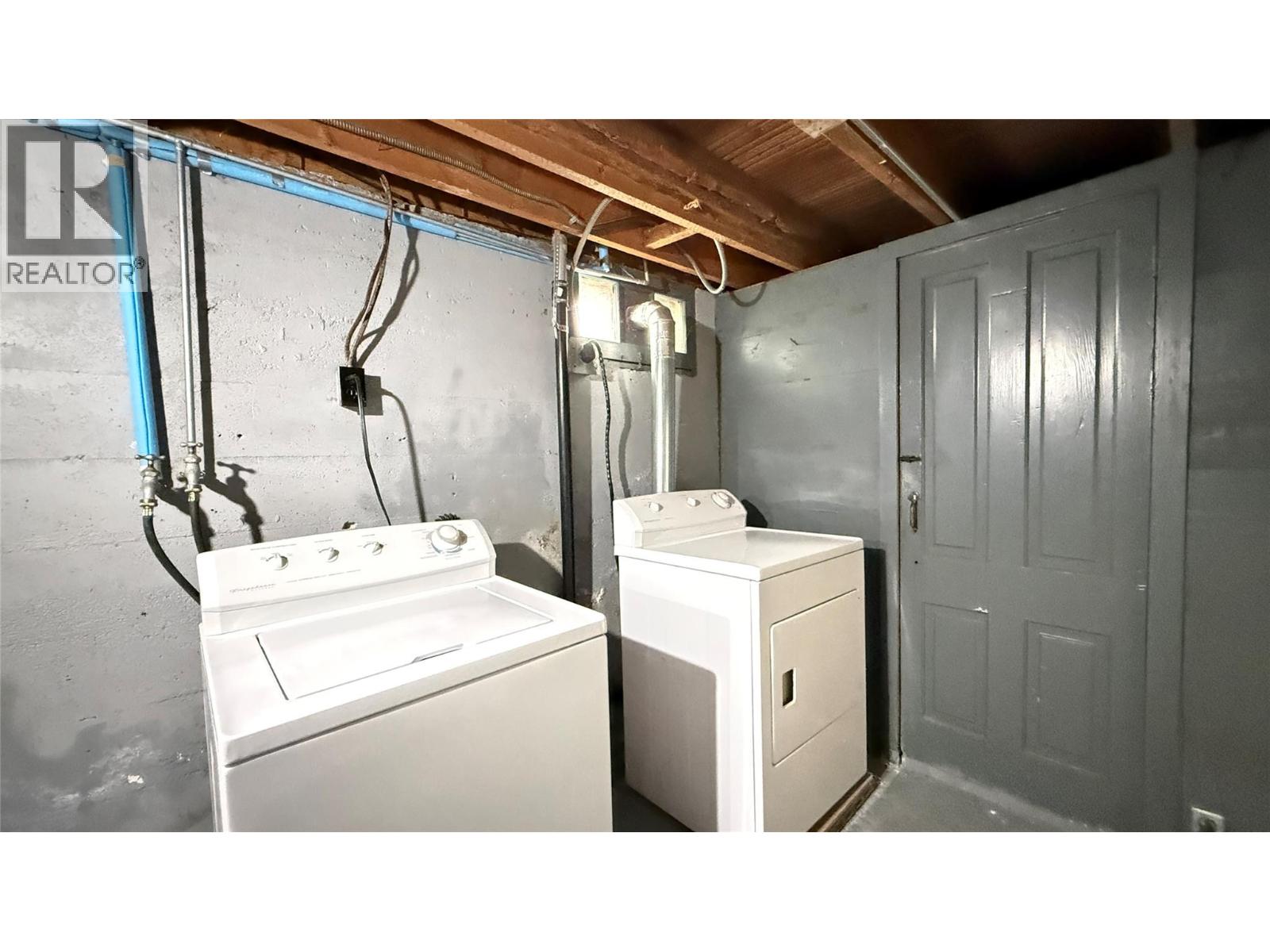 1002 Kootenay Street, Nelson, British Columbia  V1L 1L4 - Photo 43 - 10402521