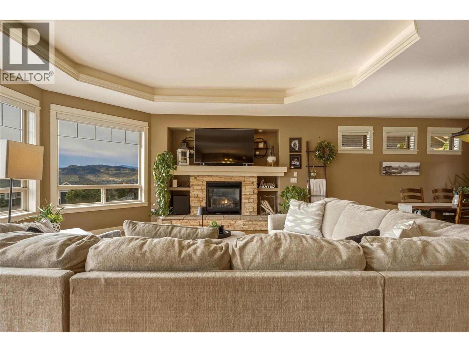 547 Mt. Tanner Place, Coldstream, British Columbia  V1B 4B4 - Photo 11 - 10402332