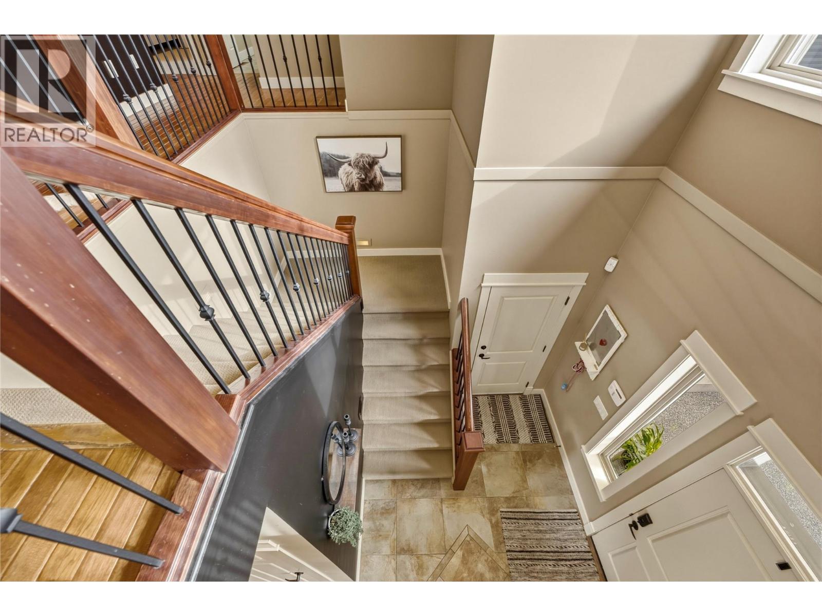 547 Mt. Tanner Place, Coldstream, British Columbia  V1B 4B4 - Photo 6 - 10402332