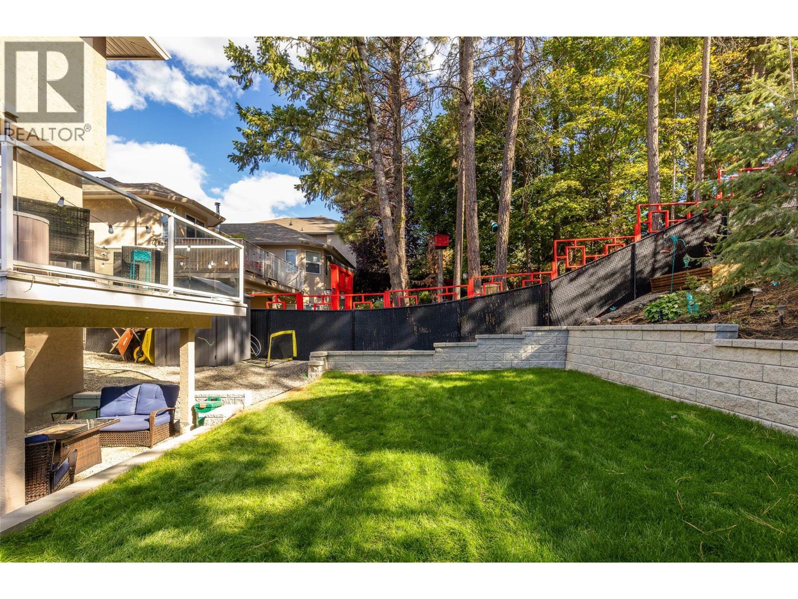 2109 Sunview Drive, West Kelowna, British Columbia  V1Z 3P9 - Photo 63 - 10402330