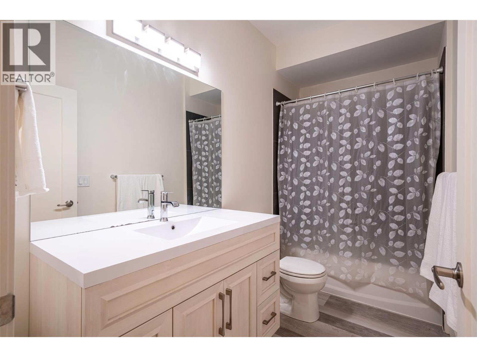 881 Mt.ida Drive, Vernon, British Columbia  V1B 4G1 - Photo 26 - 10402262