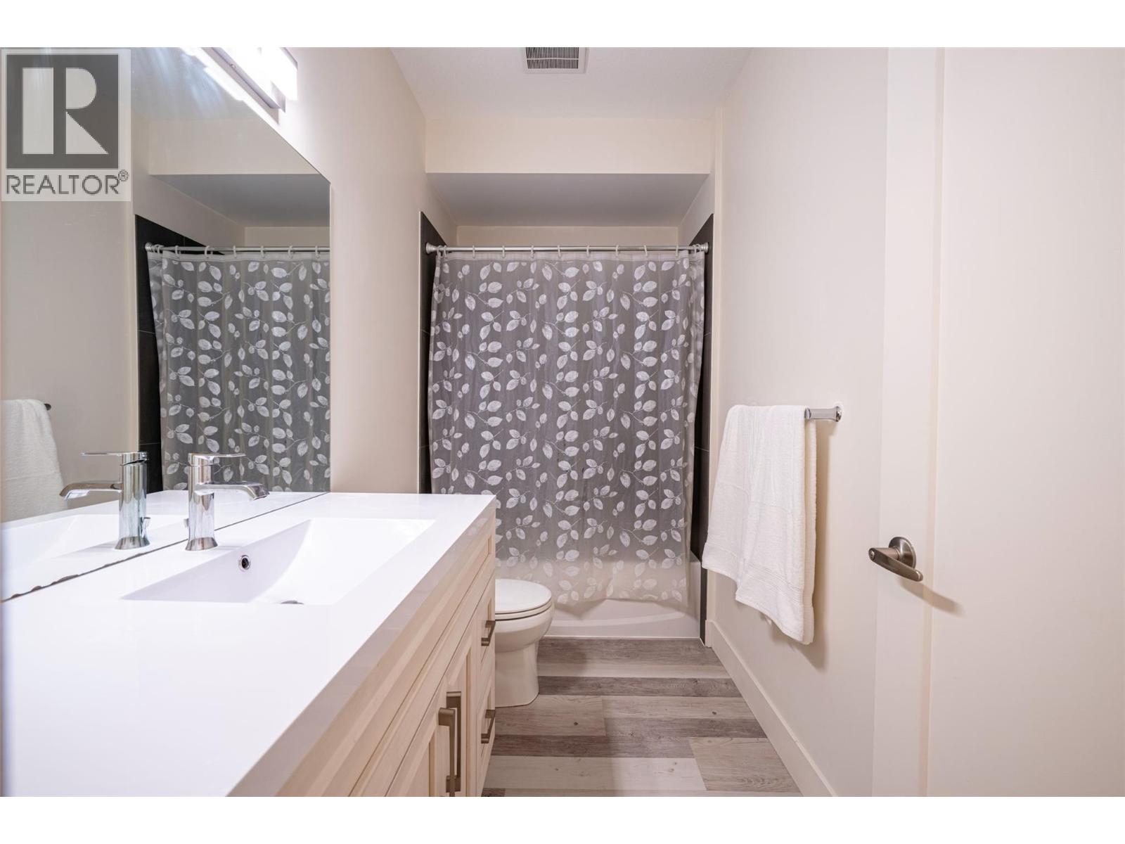 881 Mt.ida Drive, Vernon, British Columbia  V1B 4G1 - Photo 27 - 10402262