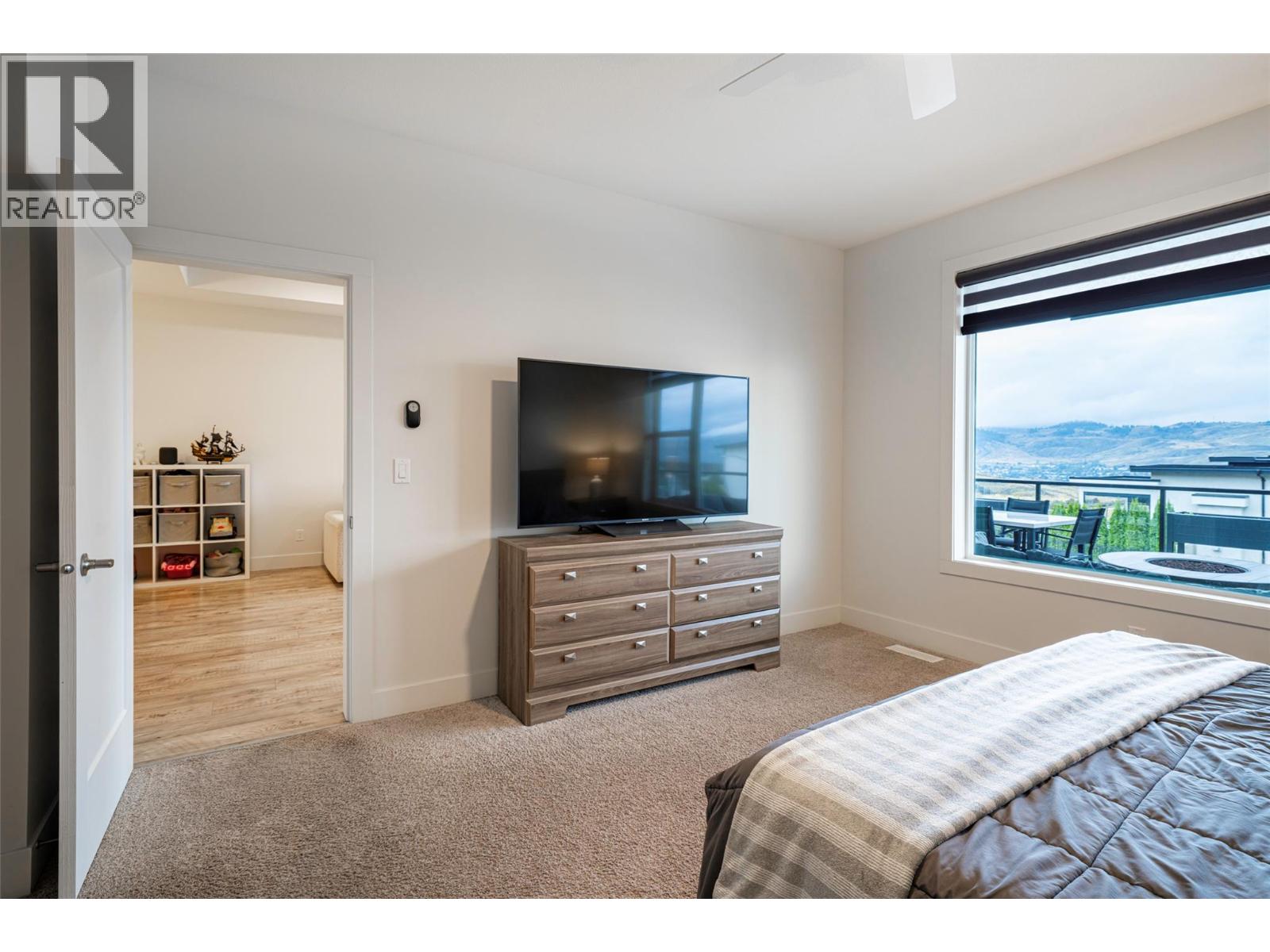 881 Mt.ida Drive, Vernon, British Columbia  V1B 4G1 - Photo 35 - 10402262