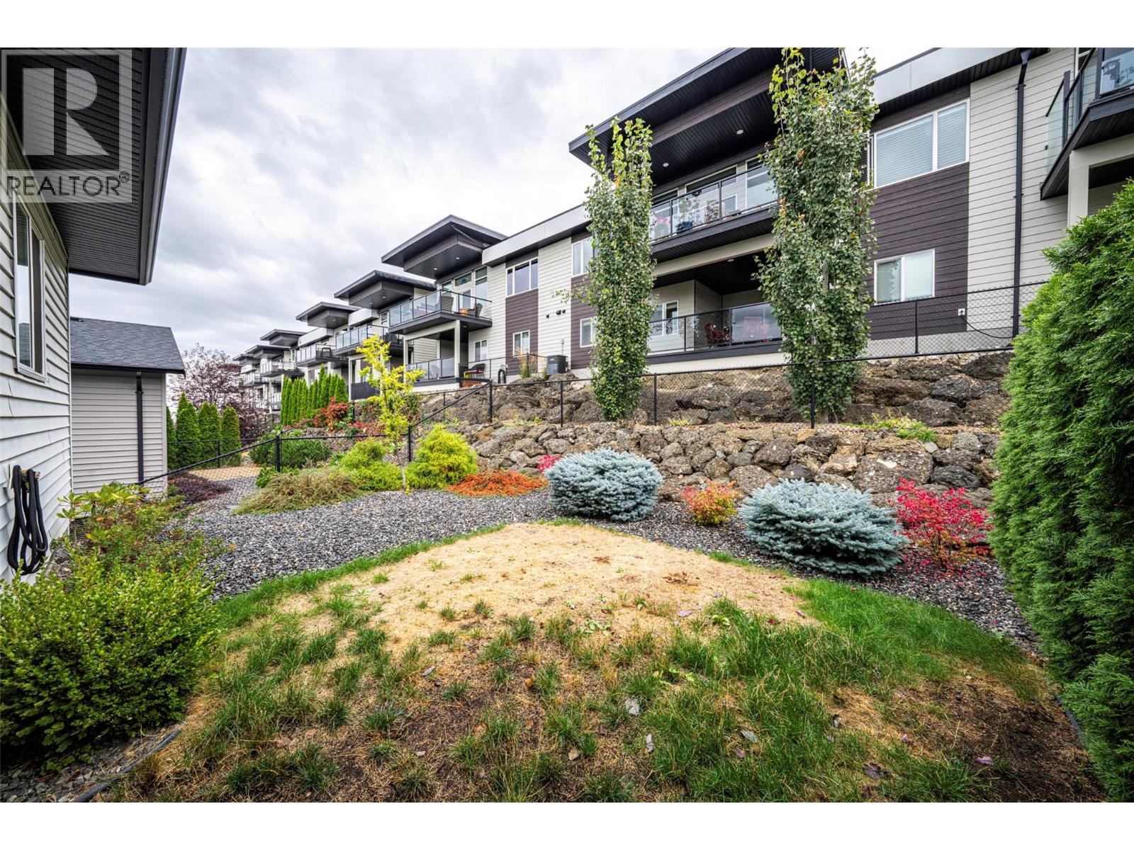 881 Mt.ida Drive, Vernon, British Columbia  V1B 4G1 - Photo 47 - 10402262