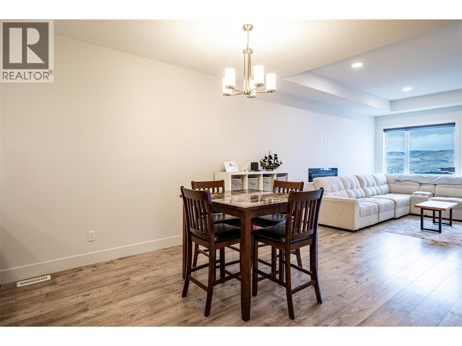 881 Mt.ida Drive, Vernon, British Columbia  V1B 4G1 - Photo 54 - 10402262