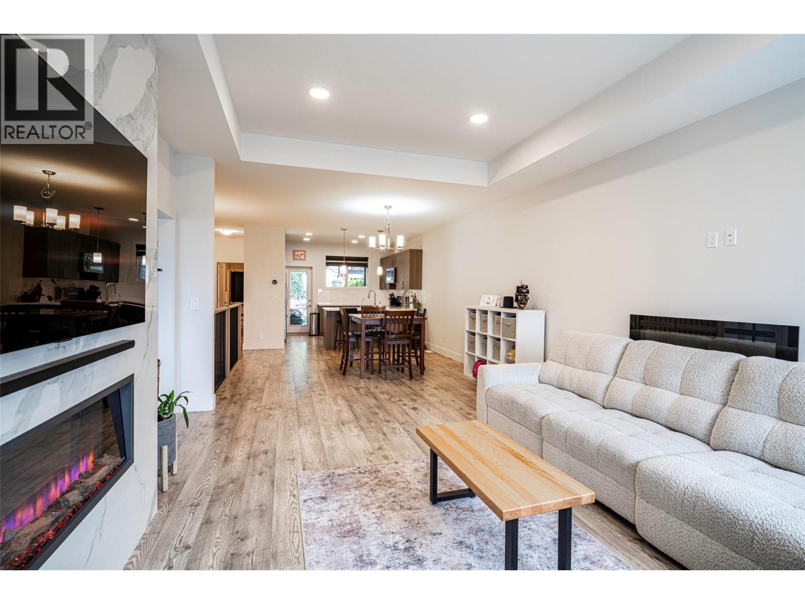 881 Mt.ida Drive, Vernon, British Columbia  V1B 4G1 - Photo 56 - 10402262