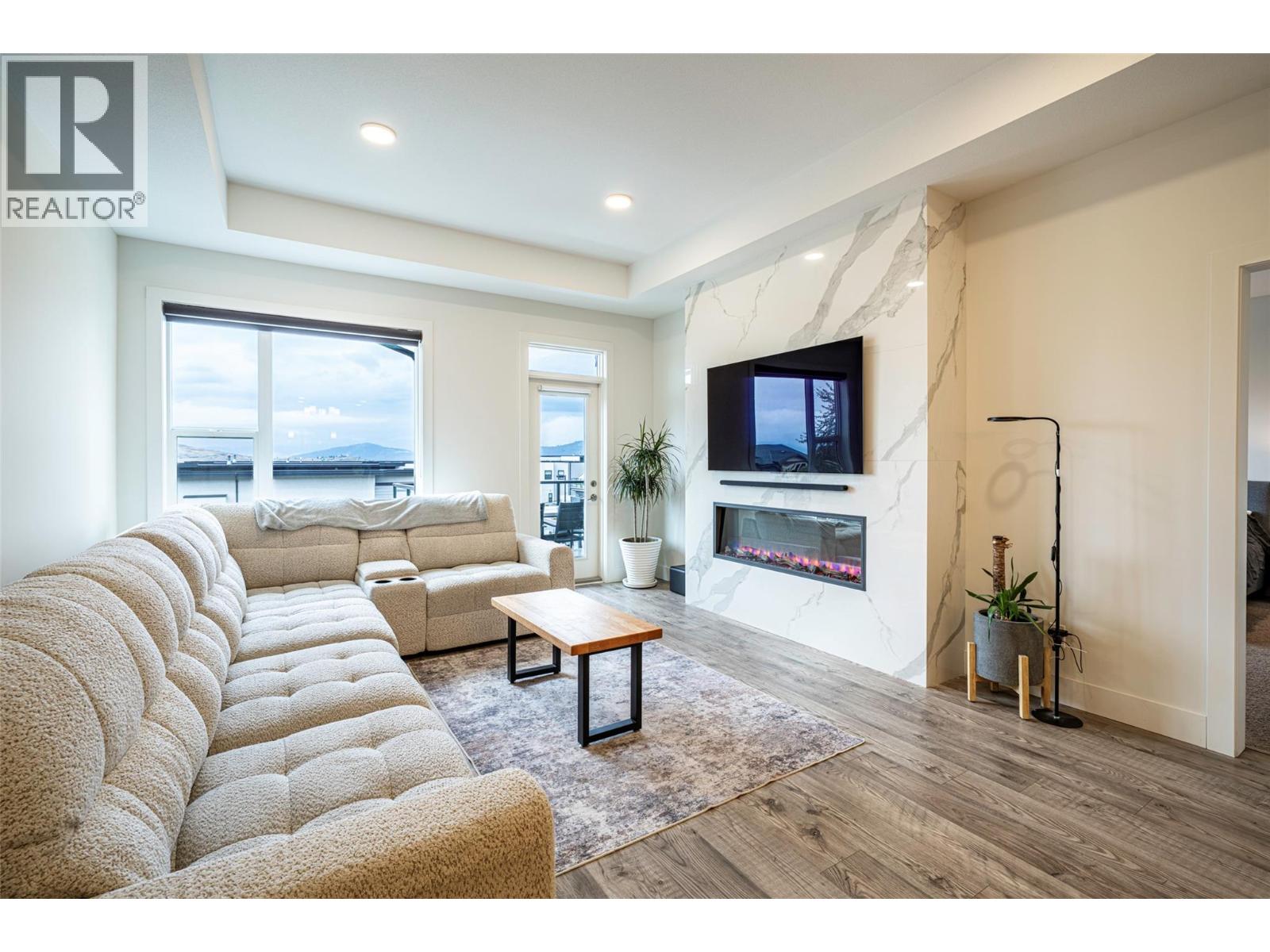 881 Mt.ida Drive, Vernon, British Columbia  V1B 4G1 - Photo 58 - 10402262