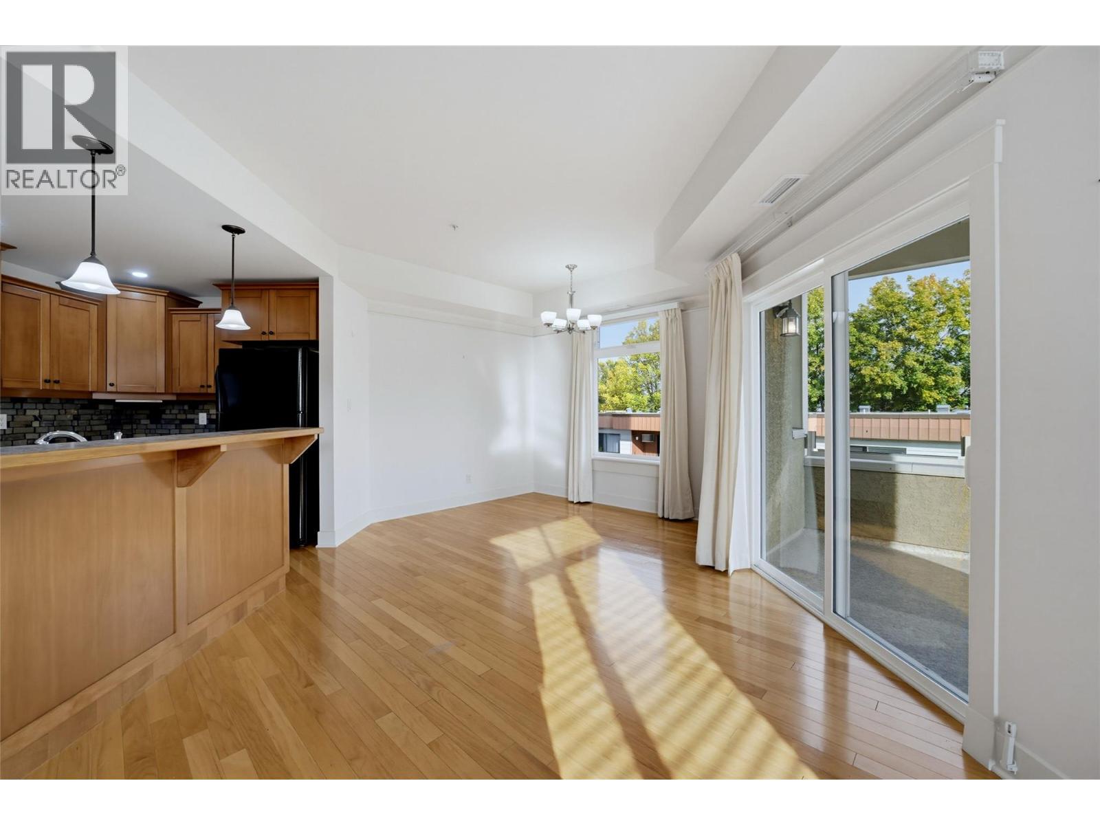611 Shuswap Street Sw Unit# 202, Salmon Arm, British Columbia  V1E 0A2 - Photo 17 - 10402425