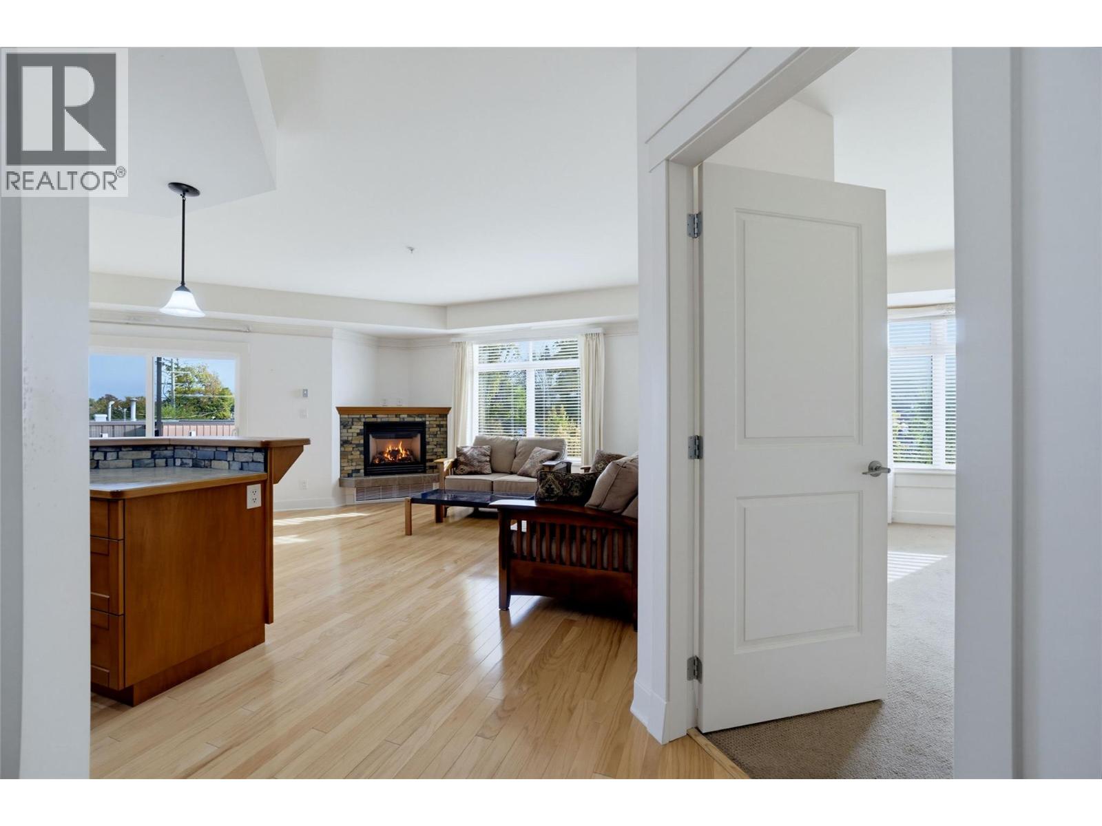 611 Shuswap Street Sw Unit# 202, Salmon Arm, British Columbia  V1E 0A2 - Photo 20 - 10402425