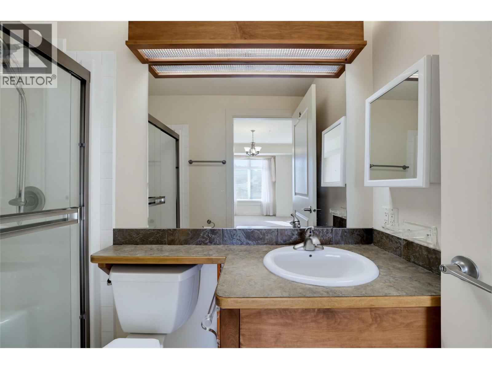 611 Shuswap Street Sw Unit# 202, Salmon Arm, British Columbia  V1E 0A2 - Photo 25 - 10402425
