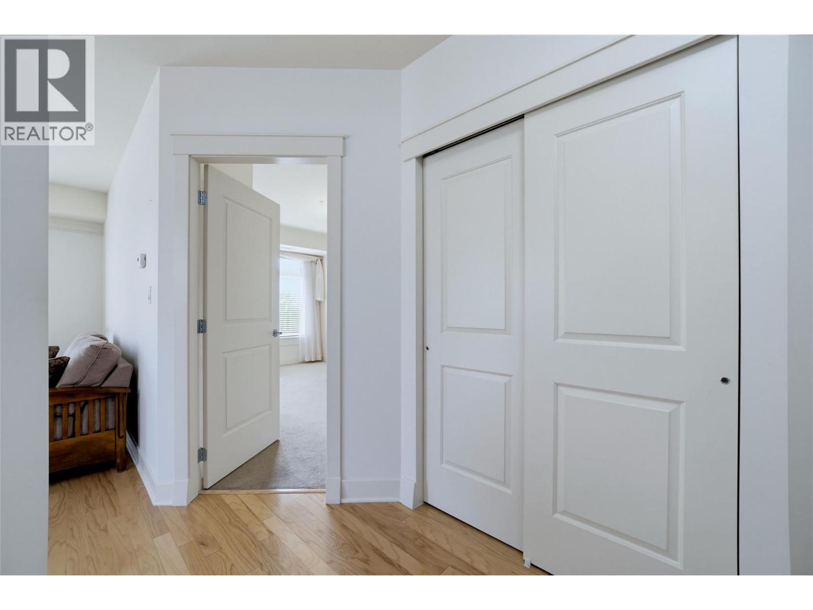 611 Shuswap Street Sw Unit# 202, Salmon Arm, British Columbia  V1E 0A2 - Photo 33 - 10402425