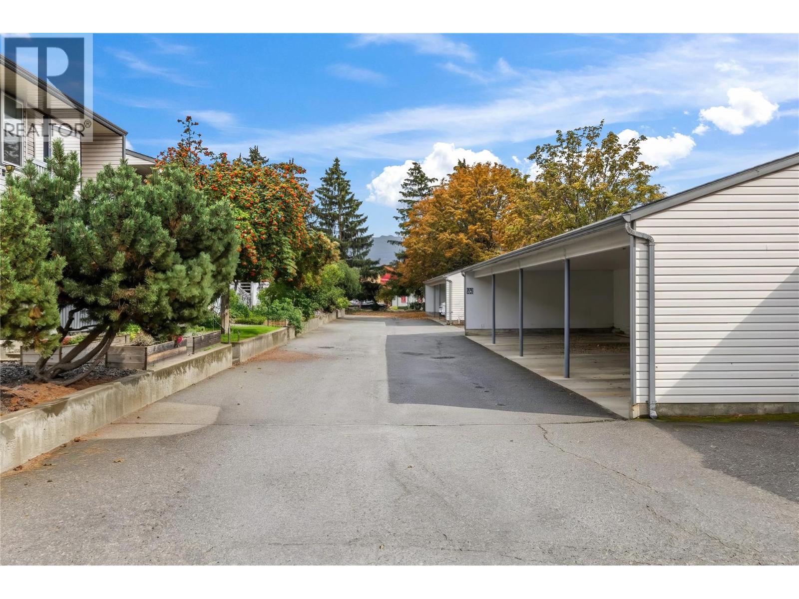 3000 Richter Street Unit# 6, Kelowna, British Columbia  V1Y 8M5 - Photo 51 - 10402303
