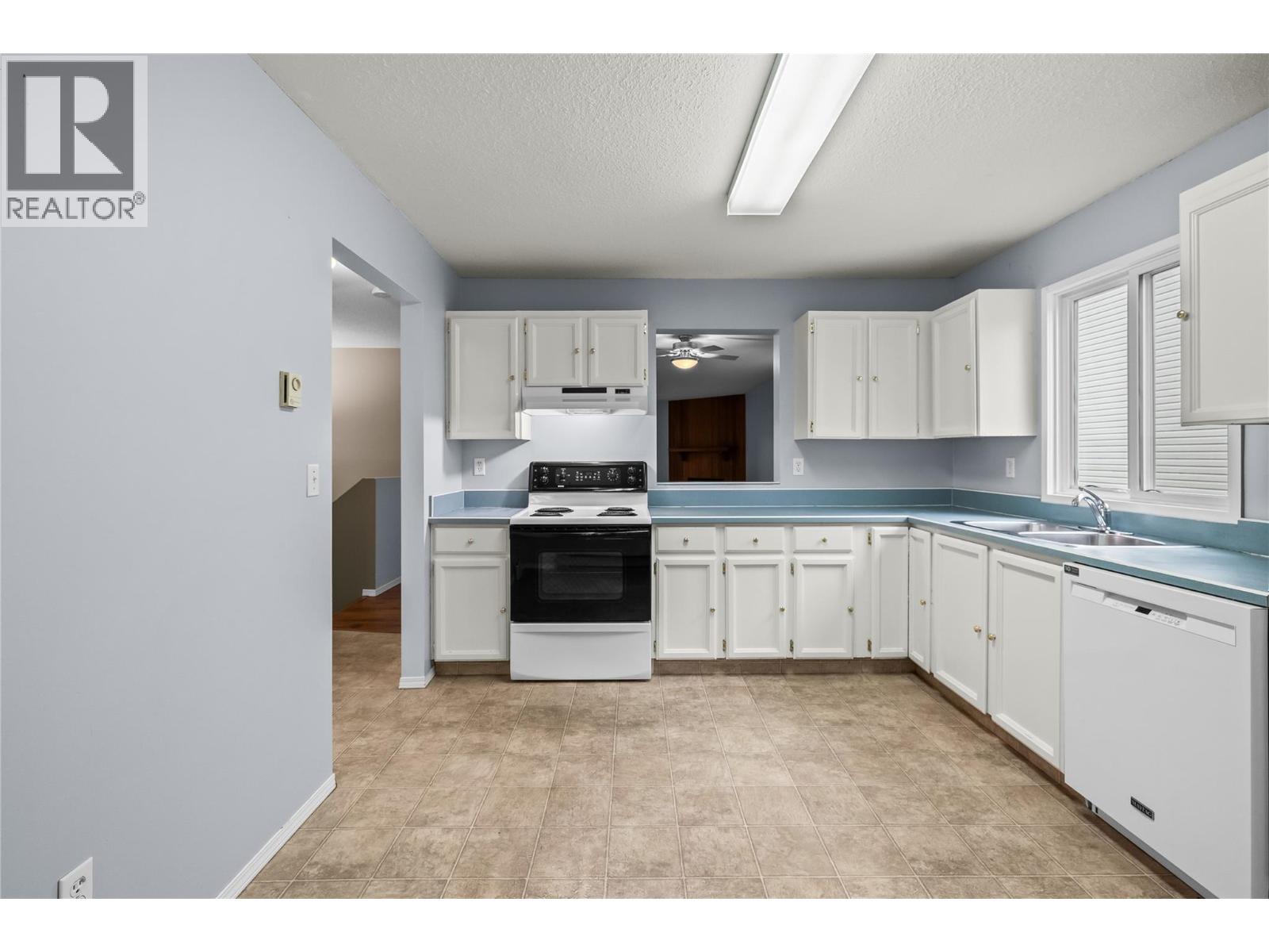 3000 Richter Street Unit# 6, Kelowna, British Columbia  V1Y 8M5 - Photo 6 - 10402303