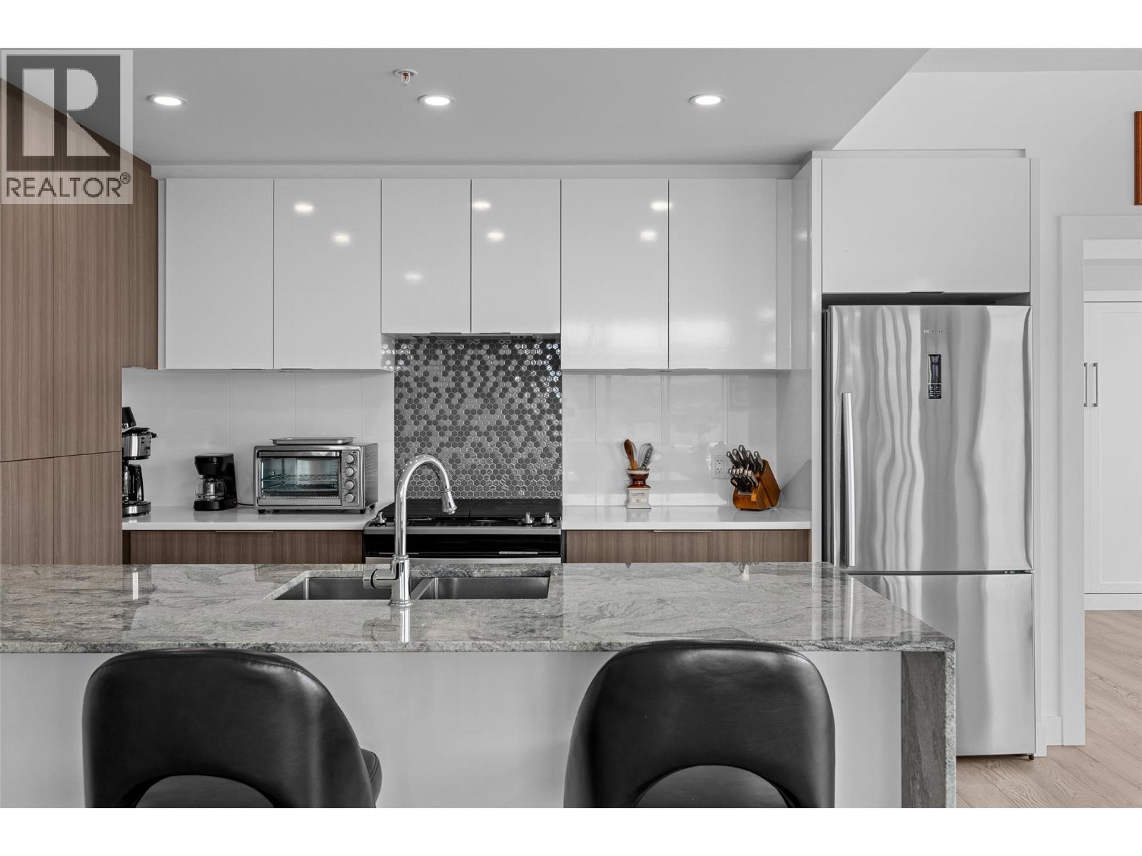 1151 Sunset Drive Unit# 1504, Kelowna, British Columbia  V1Y 9Z5 - Photo 5 - 10402268
