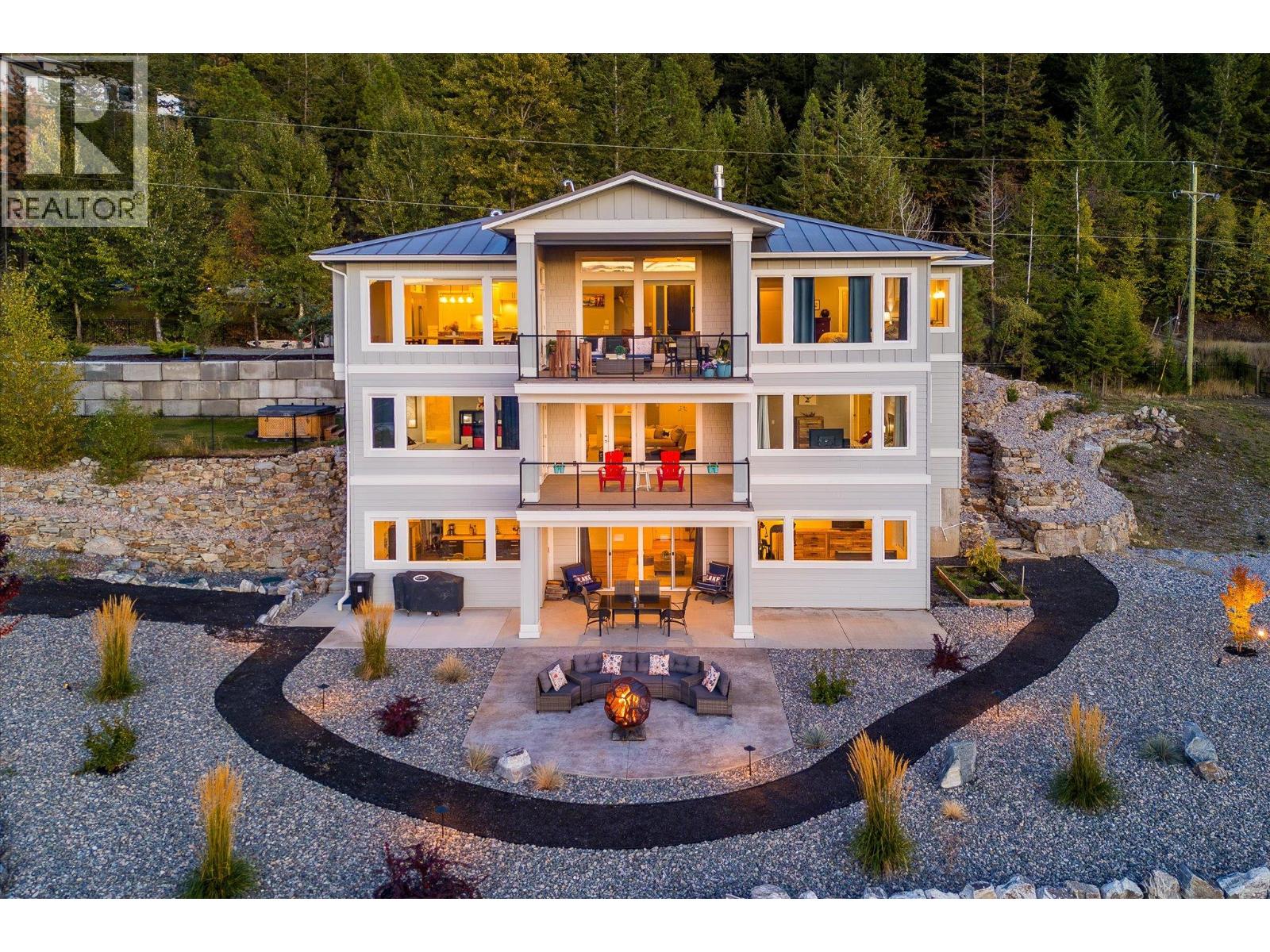 6022 Oyama Lake Road, Lake Country, British Columbia  V4V 2C9 - Photo 2 - 10401132