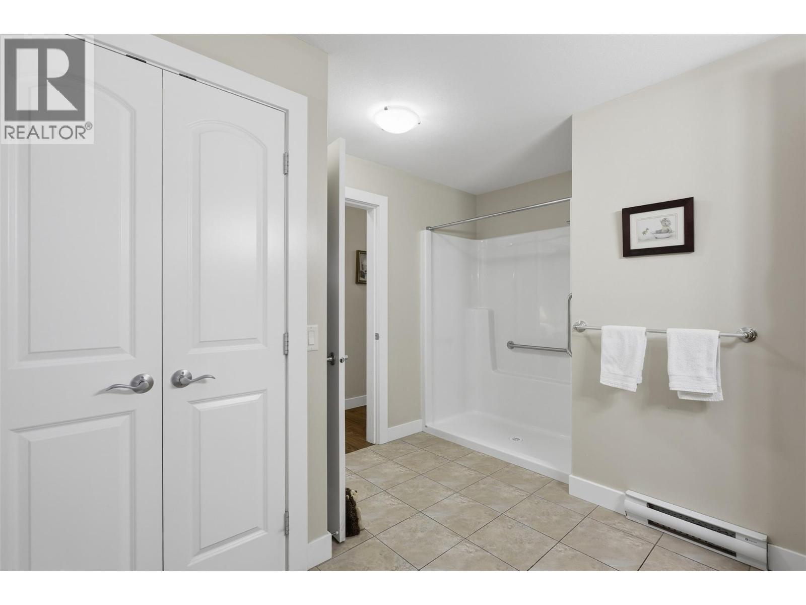 760 Mayfair Street Unit# 301, Kamloops, British Columbia  V2B 0E5 - Photo 20 - 10402581