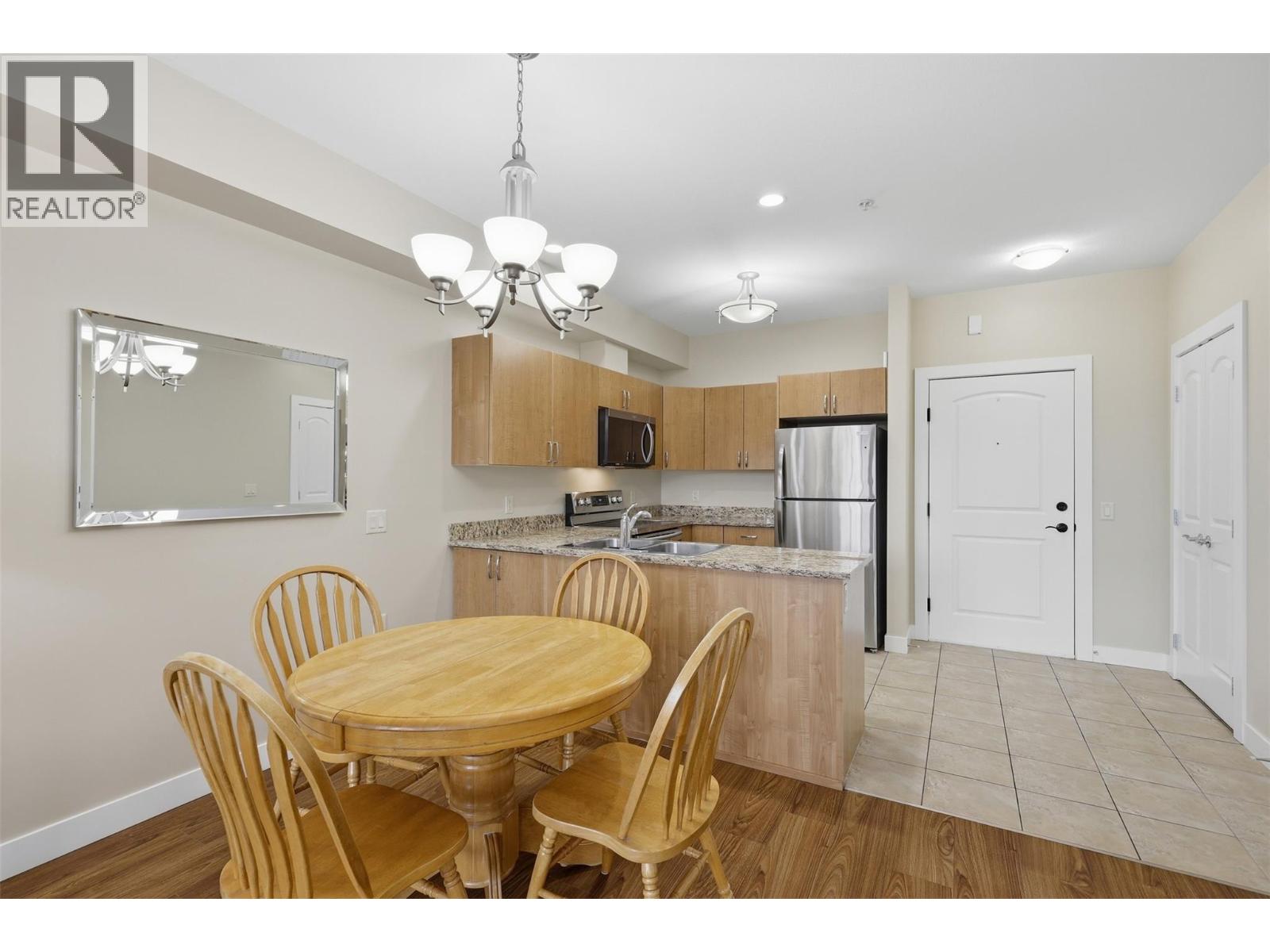 760 Mayfair Street Unit# 301, Kamloops, British Columbia  V2B 0E5 - Photo 7 - 10402581