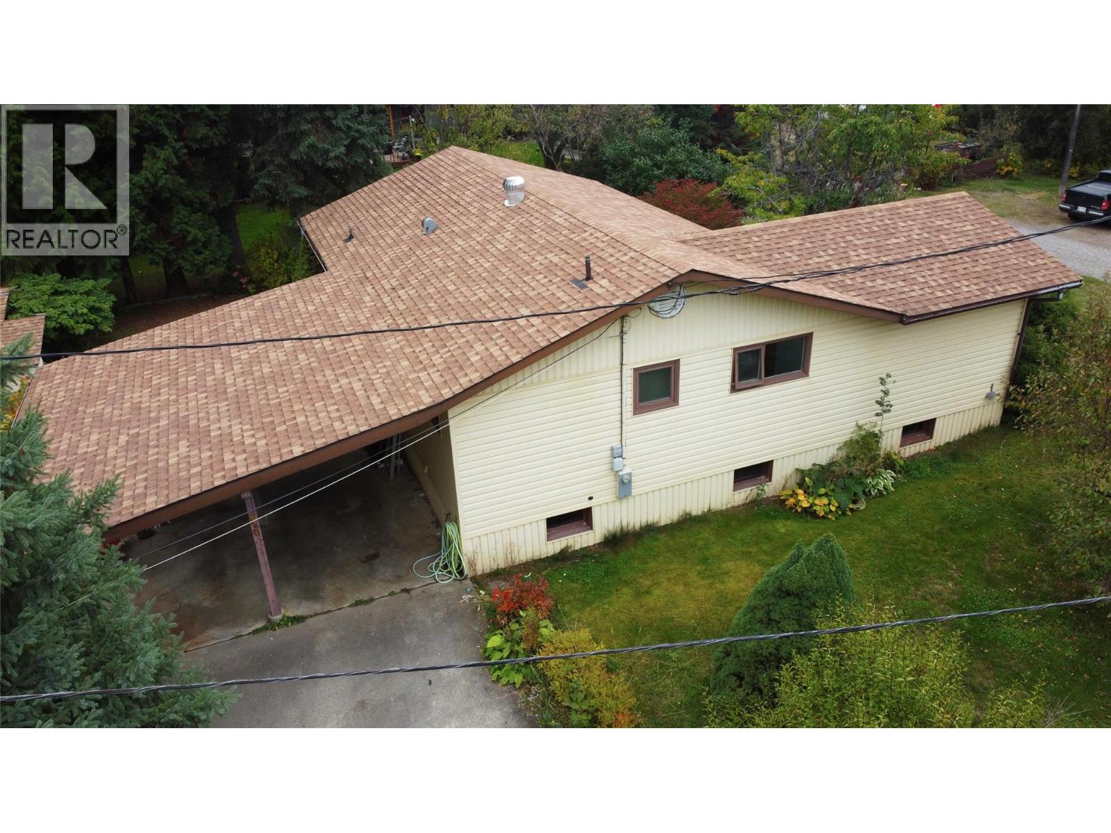 610 7th Avenue, Montrose, British Columbia  V0G 1P0 - Photo 33 - 10402300