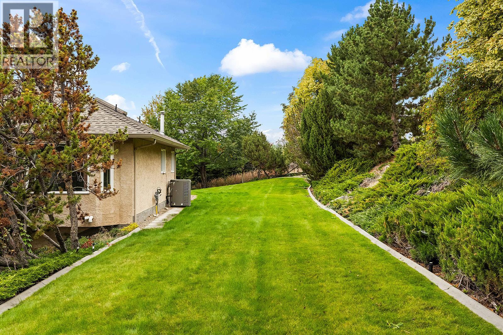 695 Valley Road, Kelowna, British Columbia  V1V 2E6 - Photo 49 - 10402064