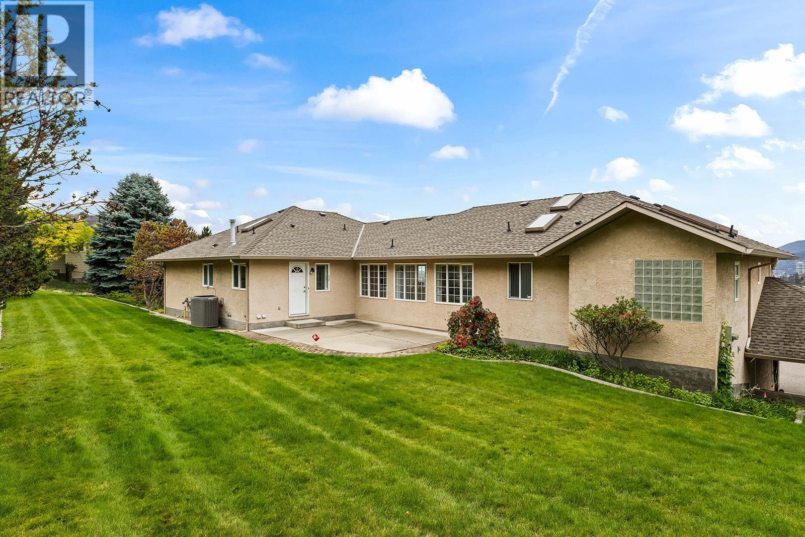 695 Valley Road, Kelowna, British Columbia  V1V 2E6 - Photo 51 - 10402064