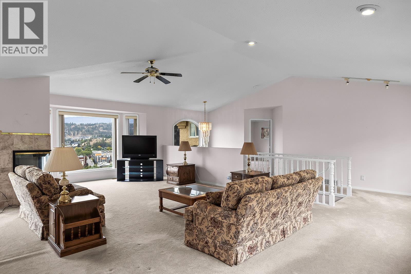 695 Valley Road, Kelowna, British Columbia  V1V 2E6 - Photo 6 - 10402064