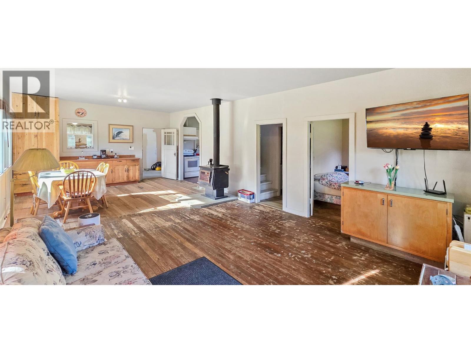 3340 Christian Valley Road, Westbridge, British Columbia  V0H 1Y0 - Photo 13 - 10402448