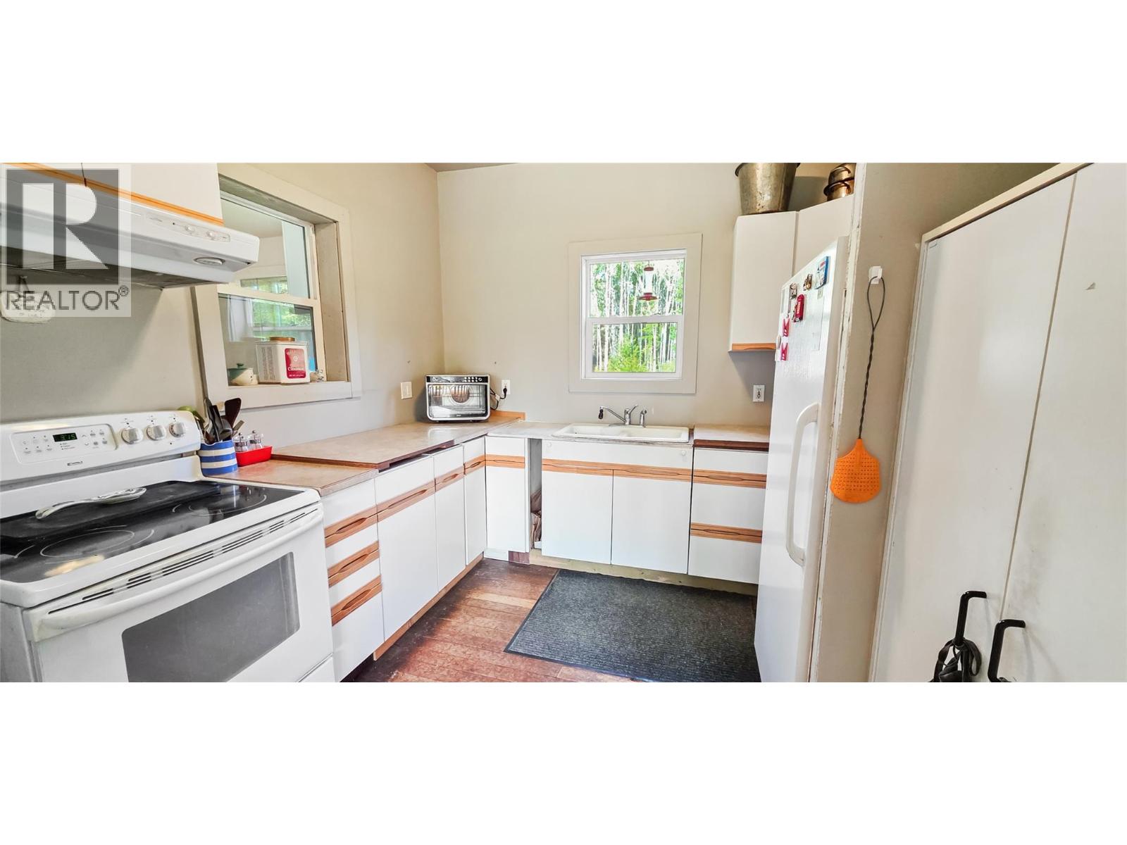 3340 Christian Valley Road, Westbridge, British Columbia  V0H 1Y0 - Photo 17 - 10402448