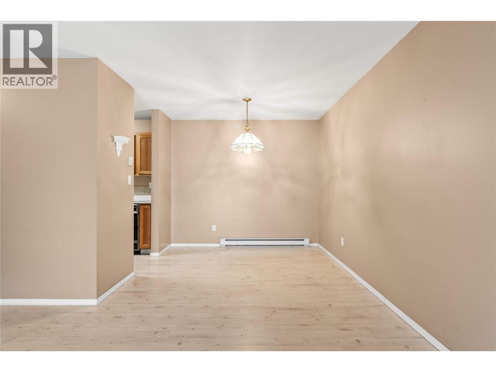 2435 Pleasant Valley Road Unit# 206, Armstrong, British Columbia  V4Y 2A3 - Photo 10 - 10402183