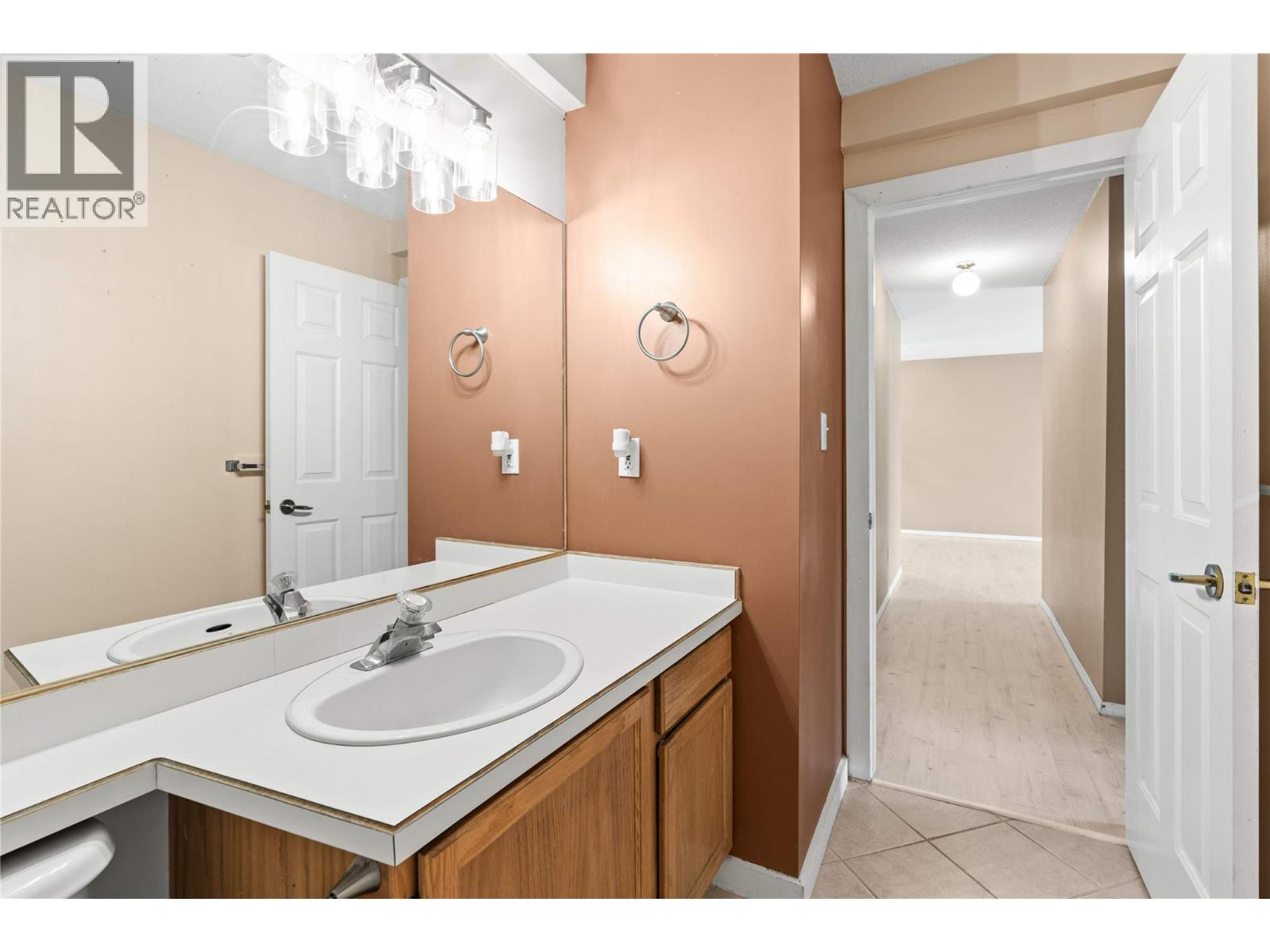 2435 Pleasant Valley Road Unit# 206, Armstrong, British Columbia  V4Y 2A3 - Photo 19 - 10402183