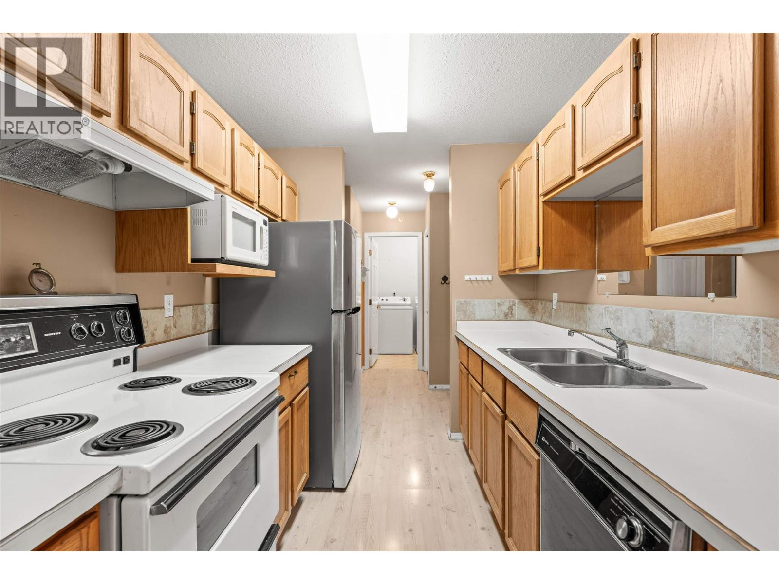 2435 Pleasant Valley Road Unit# 206, Armstrong, British Columbia  V4Y 2A3 - Photo 7 - 10402183