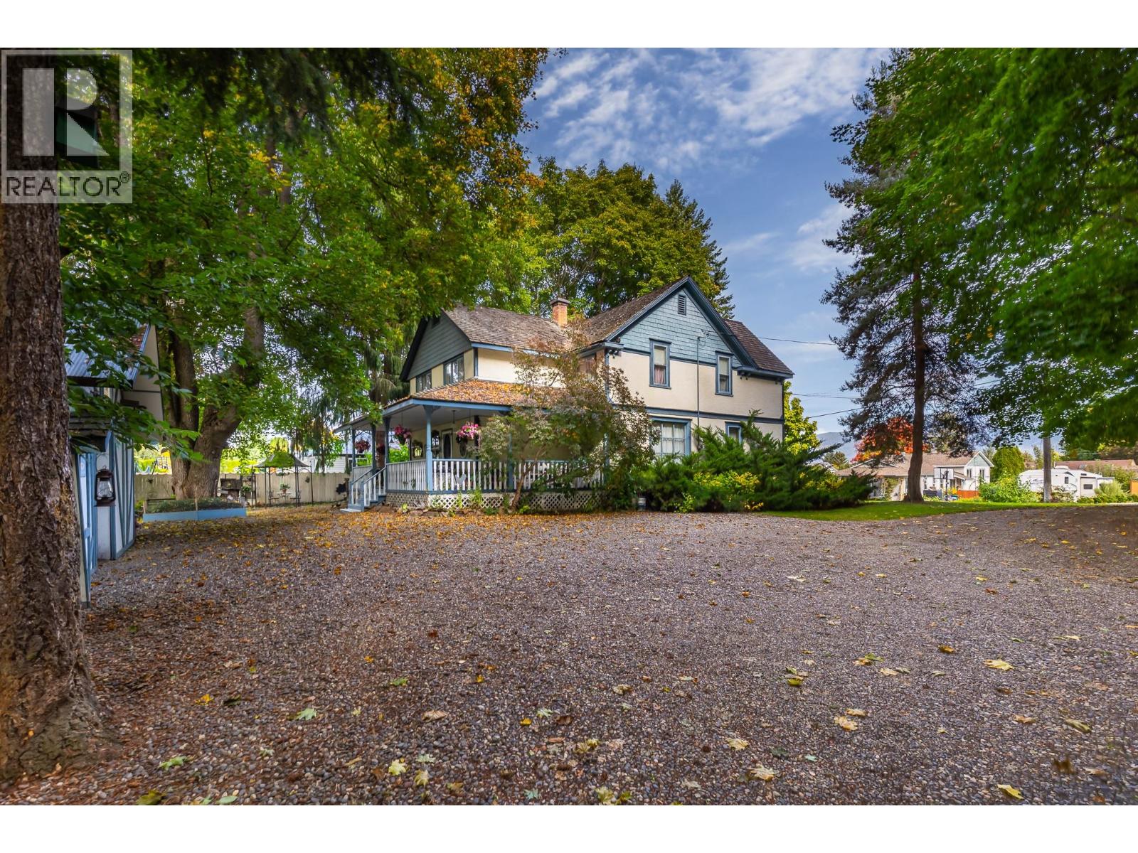 3025 Patterson Street, Armstrong, British Columbia  V4Y 0G9 - Photo 5 - 10402527