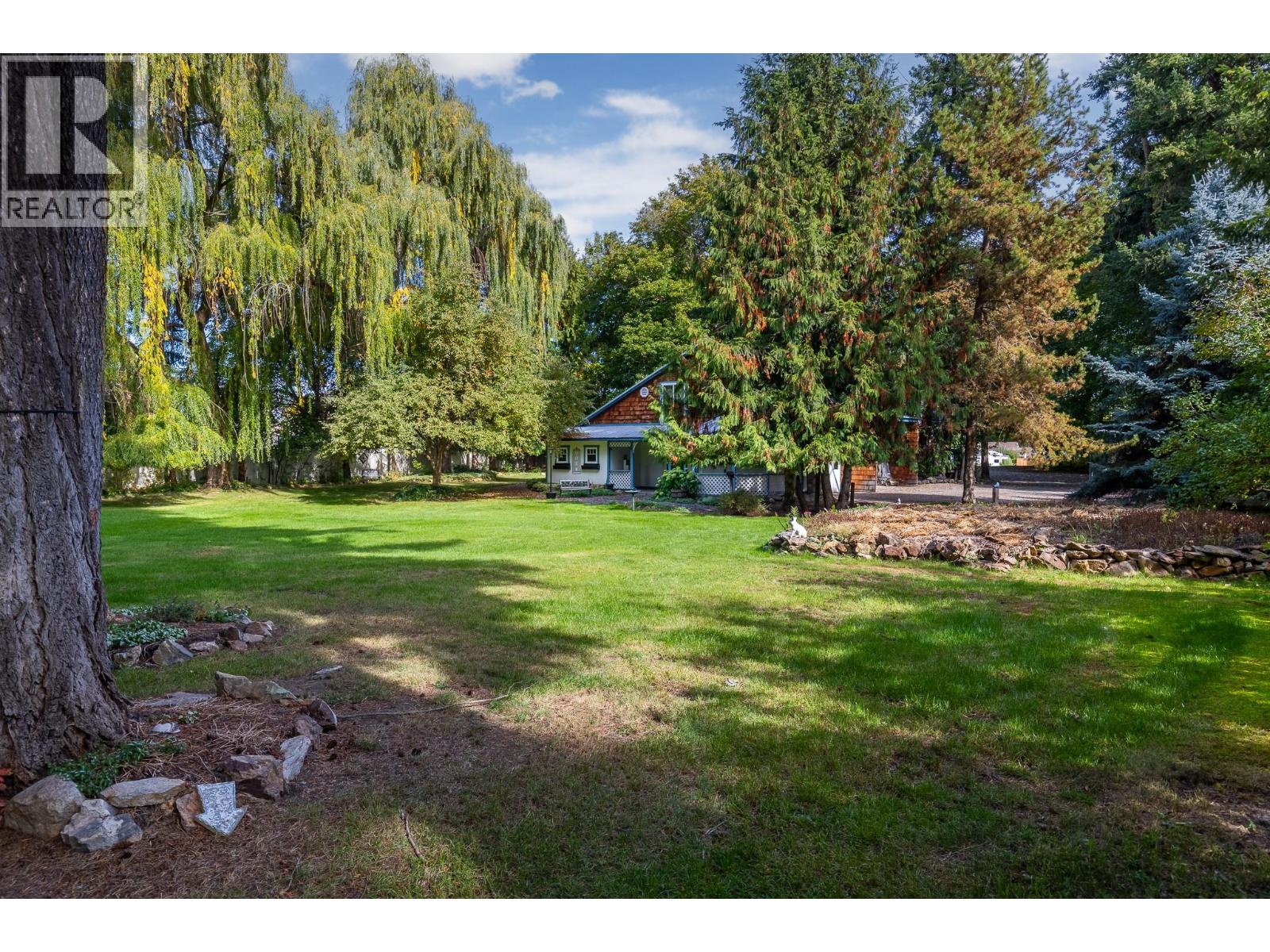 3025 Patterson Street, Armstrong, British Columbia  V4Y 0G9 - Photo 82 - 10402527