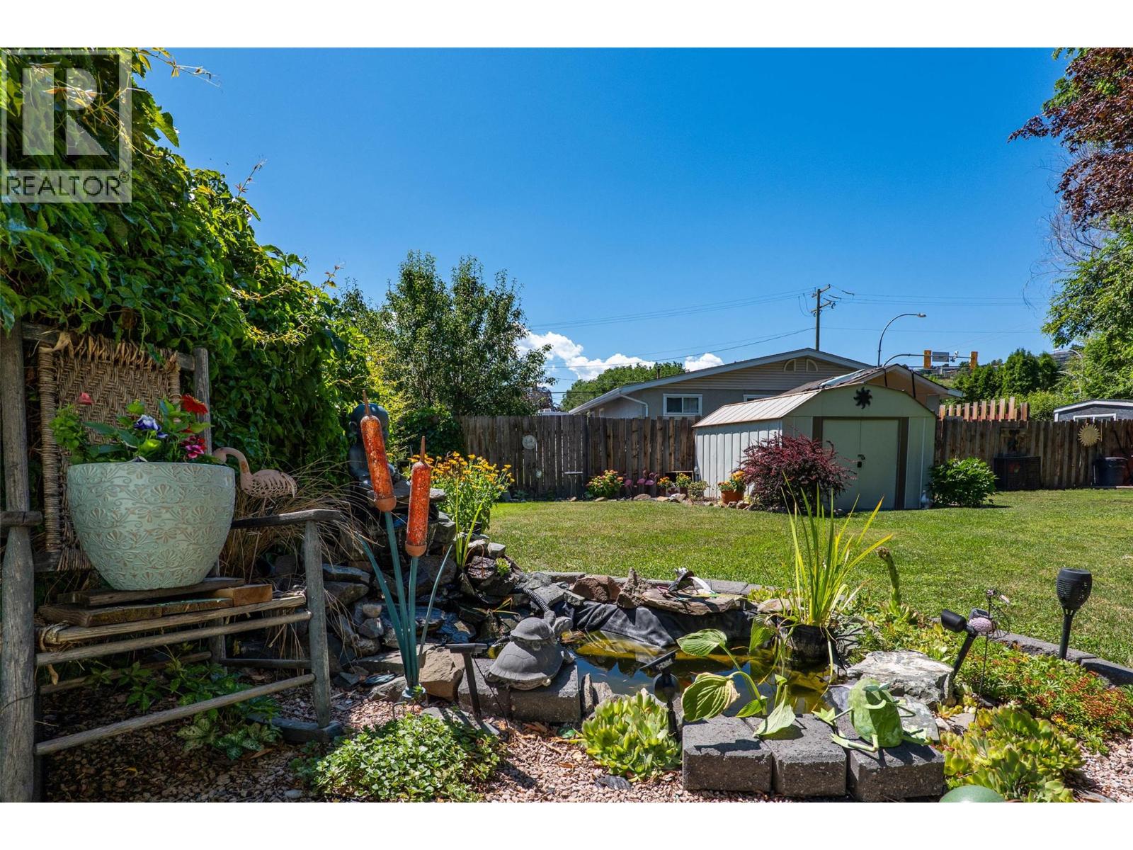 1683 Sheridan Drive, Kamloops, British Columbia  V2B 6B1 - Photo 39 - 10402423
