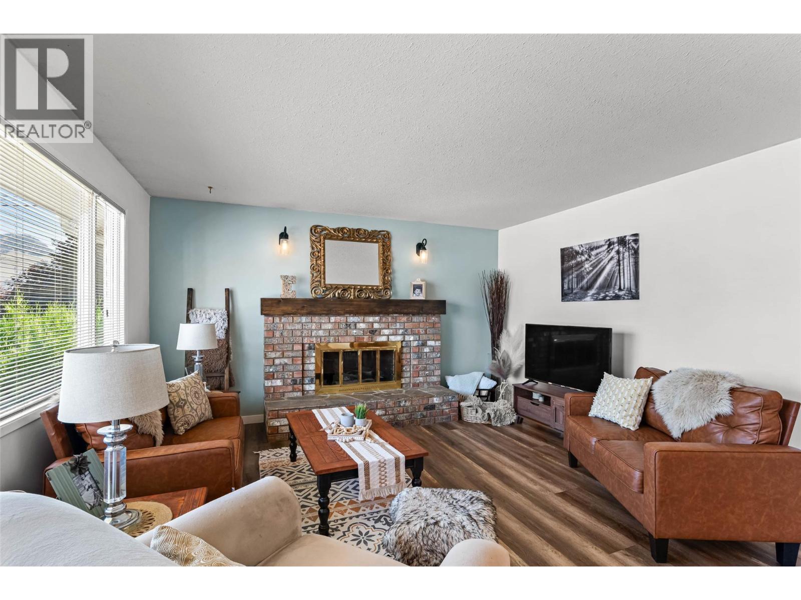1683 Sheridan Drive, Kamloops, British Columbia  V2B 6B1 - Photo 6 - 10402423