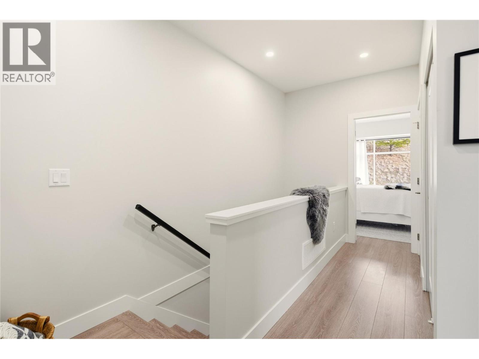 1176 Black Mountain Drive, Kelowna, British Columbia  V1P 0A7 - Photo 15 - 10402070