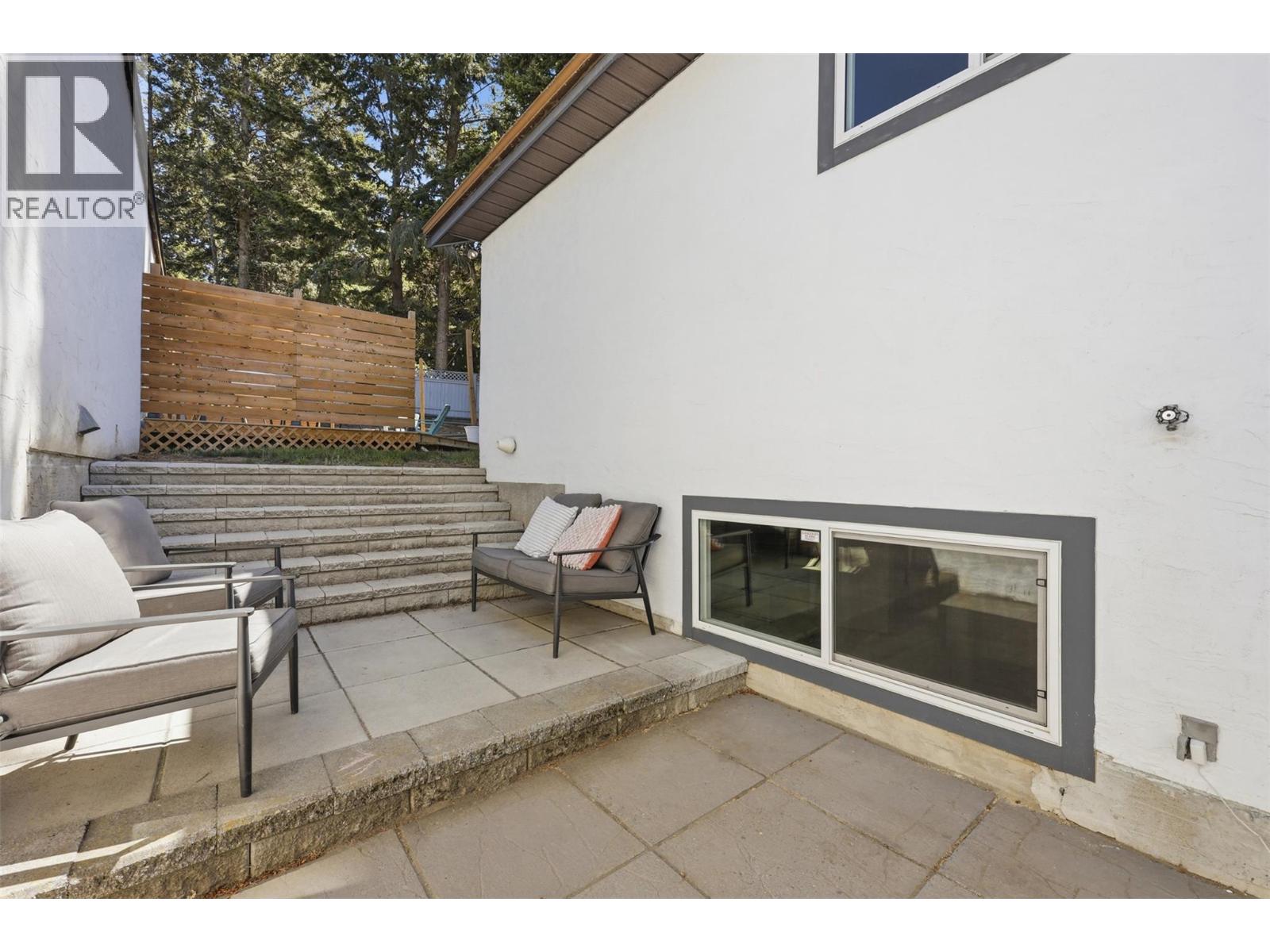 575 Gleneagles Drive, Kamloops, British Columbia  V2E 1X1 - Photo 28 - 10402540