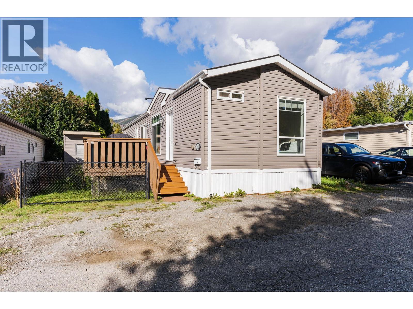1699 Ross Road Unit# 201, West Kelowna, British Columbia  V1Z 1L8 - Photo 1 - 10402516