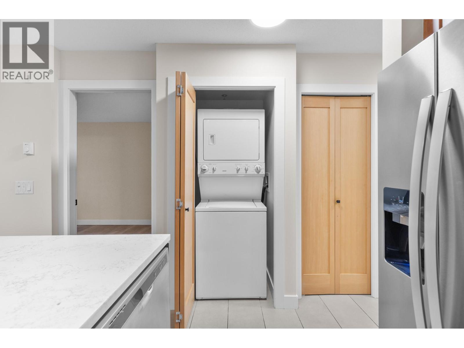 1083 Sunset Drive Unit# 211, Kelowna, British Columbia  V1Y 9Z5 - Photo 24 - 10402457