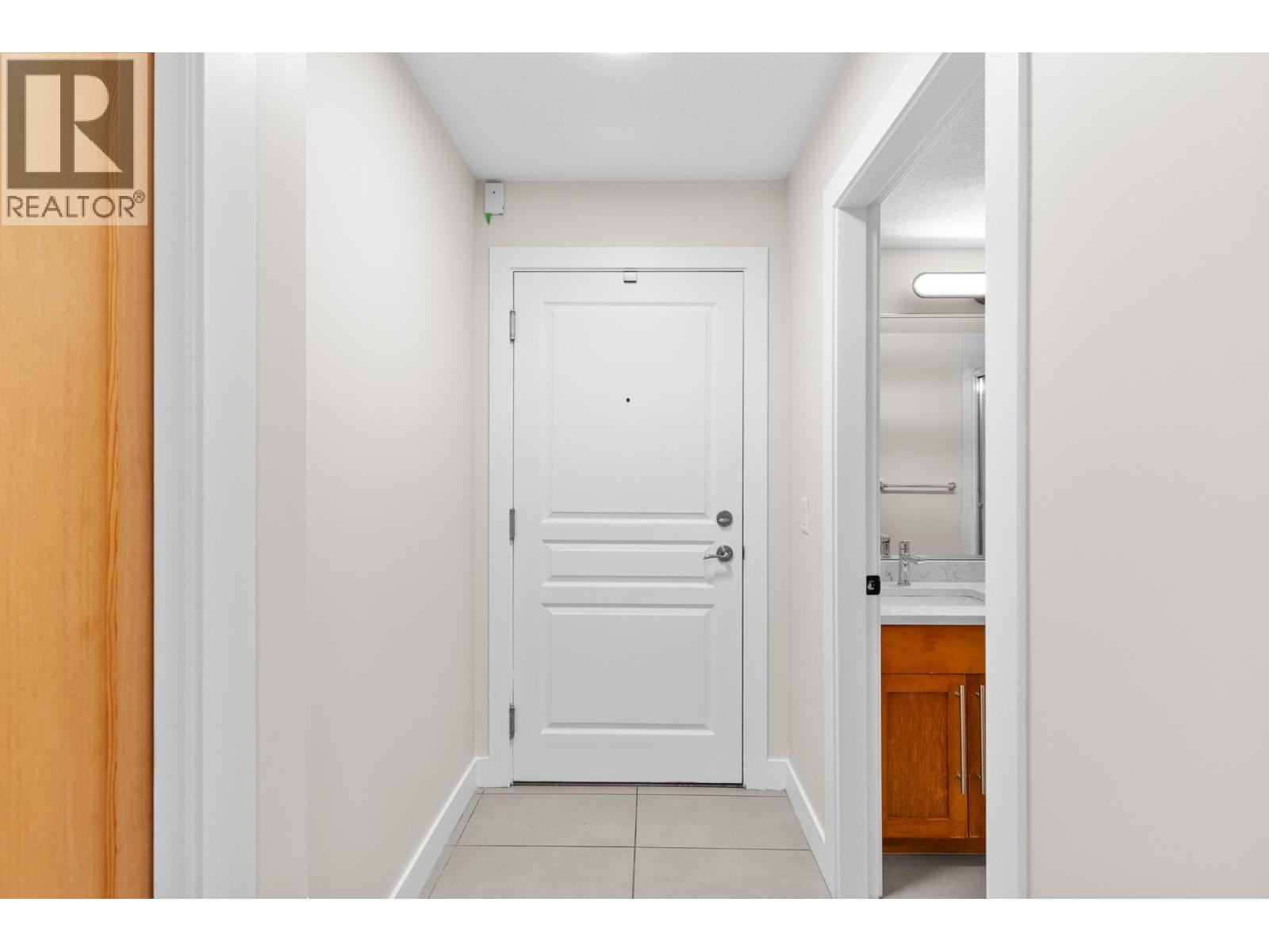 1083 Sunset Drive Unit# 211, Kelowna, British Columbia  V1Y 9Z5 - Photo 27 - 10402457