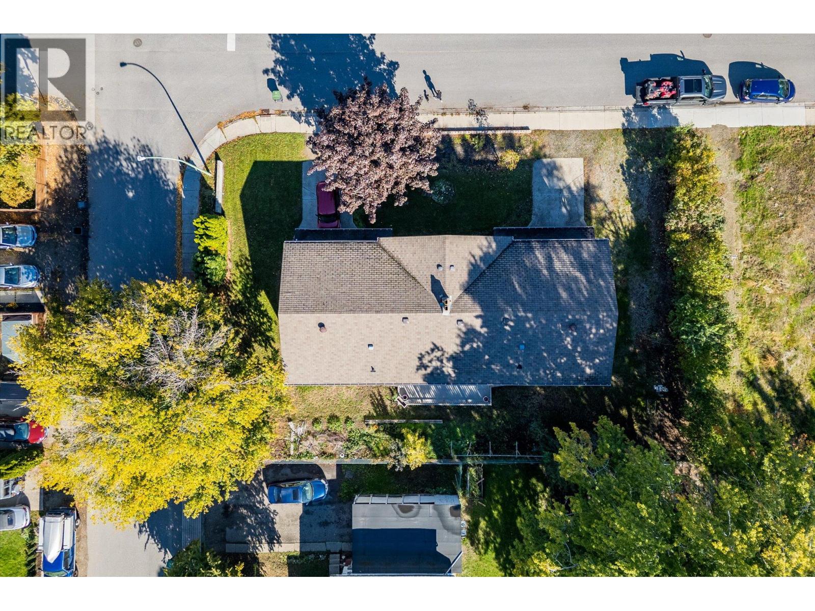 1011-1013 Lawson Avenue, Kelowna, British Columbia  V1Y 6T3 - Photo 17 - 10402492