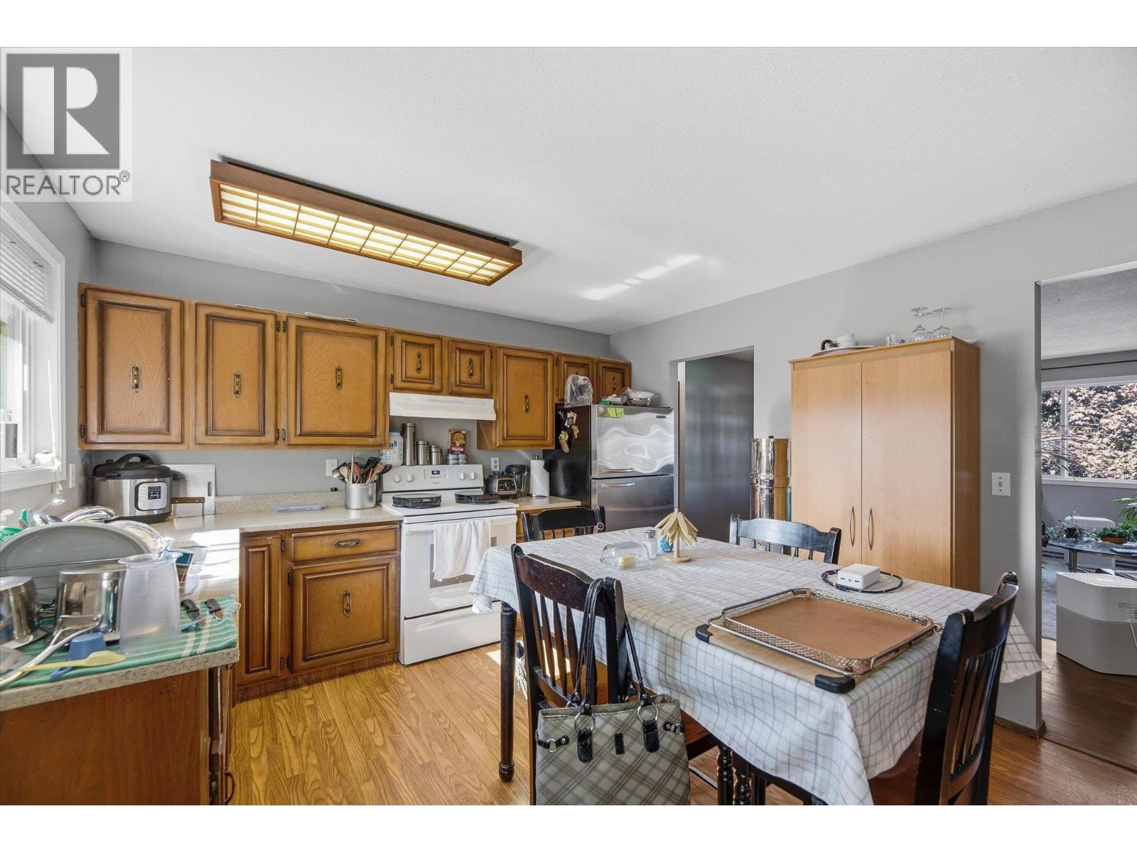 1011-1013 Lawson Avenue, Kelowna, British Columbia  V1Y 6T3 - Photo 32 - 10402492